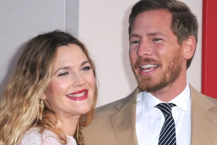 Drew Barrymore Αυτός είναι ο λόγος που δεν κάνει sex εδώ και έξι