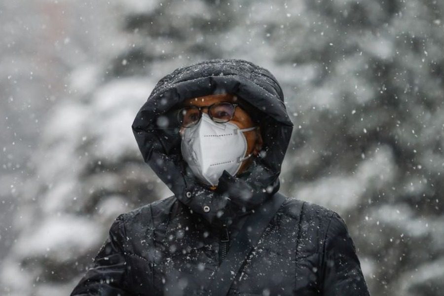 Πιθανές χιονοκαταιγίδες τη Δευτέρα στην Αττική ‑ Χιόνια στο κέντρο της Αθήνας