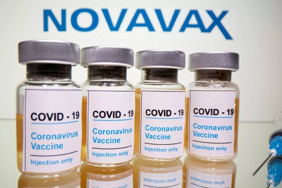 Έρχεται το Novavax στην Ελλάδα ‑ Όλα όσα ξέρουμε για το πρωτεϊνικό εμβόλιο