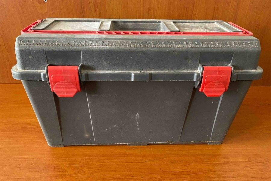 Κυψέλη: Δολοφόνησαν τον 7χρονο γιό τους ‑ Έκρυβαν 5 χρόνια το πτώμα σε εργαλειοθήκη