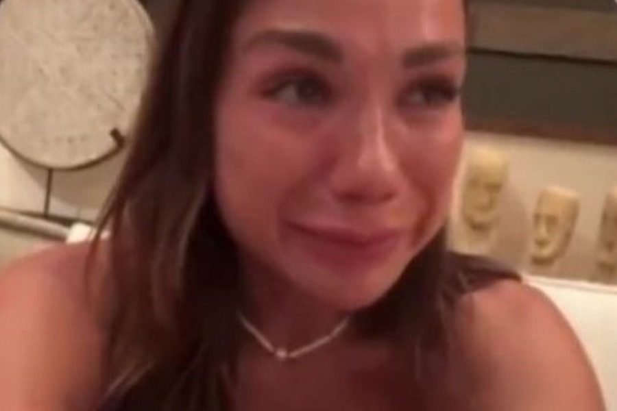 Ρωσία: Influencer σπαράζει γιατί κλείνει το Instagram στη χώρα τους