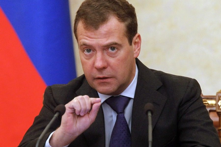 Ο Μεντβέντεφ προκαλεί: Έχουμε «δικαίωμα» να χρησιμοποιήσουμε πυρηνικά όπλα