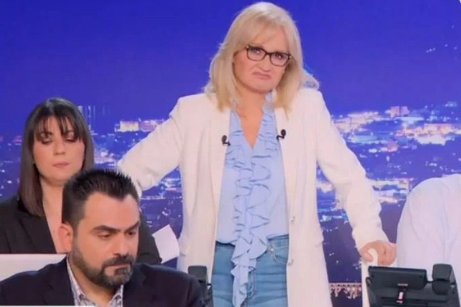 Φως Στο Τούνελ: «Νικολούλη ψόφα» ‑ Το μήνυμα που εξόργισε την παρουσιάστρια