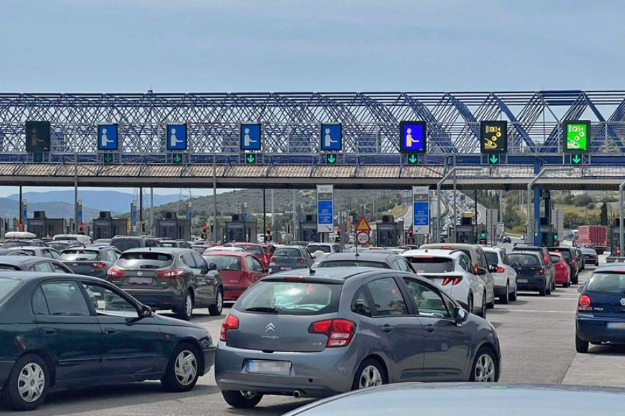 Πάσχα 2022: Η μεγαλύτερη έξοδος της τελευταίας 5ετίας ‑ Αδειασε η Αθήνα