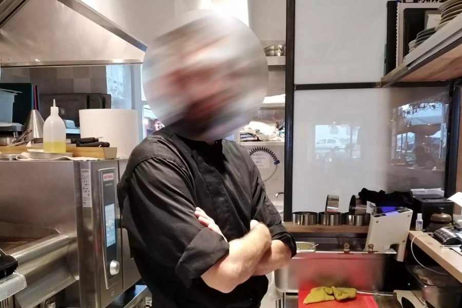 Βαρυμπόμπη: Παραδόθηκε ο 26χρονος που μαχαίρωσε τον Γιάννη Μάρκου έξω από καντίνα