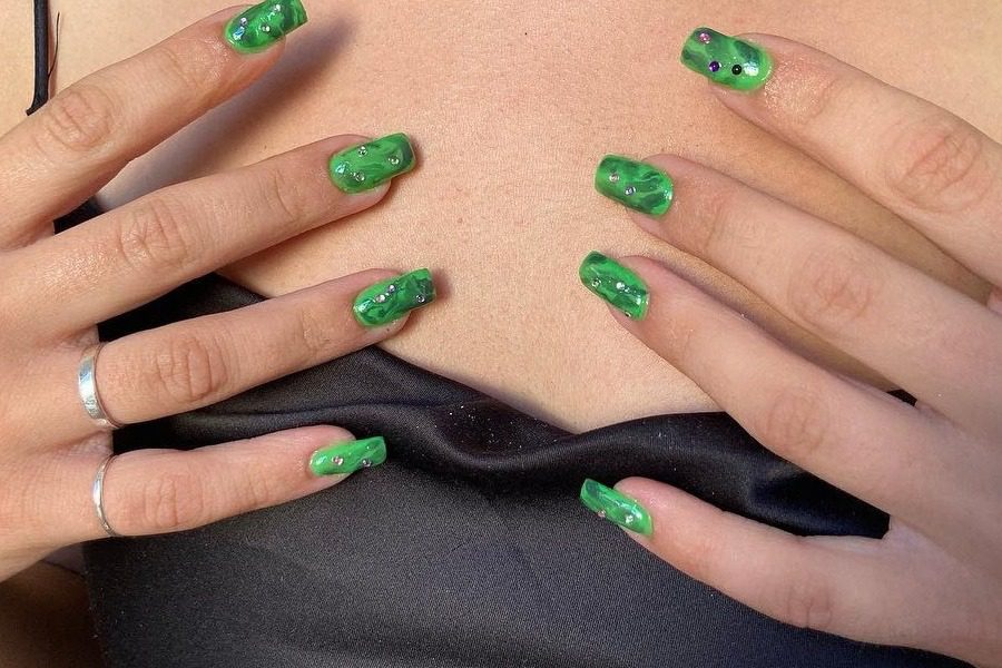 3D Nails: Δες πώς θα κάνεις το hot trend του καλοκαιριού