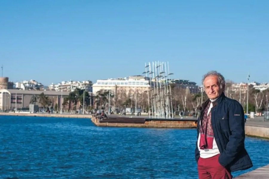 Έφυγε από τη ζωή ο σκηνοθέτης Απόστολος Τσιτσούλης