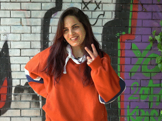 Η Seniora Elis κάνει τον κόσμο να σταματά στο δρόμο