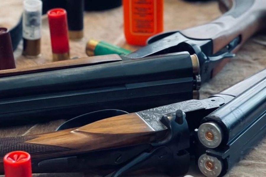 Κόρινθος: Σοκ με τον 11χρονο που πυροβόλησε με καραμπίνα την 9χρονη αδερφή του