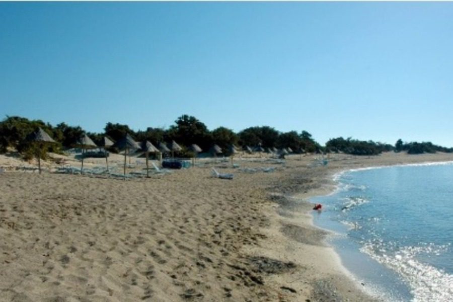 Θρίλερ στη Κρήτη: Ζευγάρι κοιμήθηκε στην παραλία και η γυναίκα αγνοείται