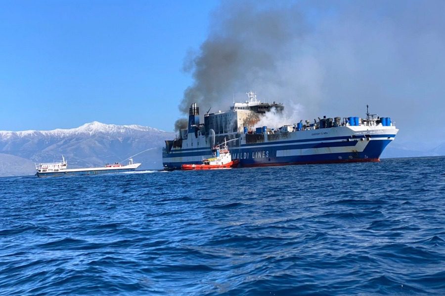 Βρέθηκε ζωντανός ο ένας από τους αγνοούμενους του Euroferry Olympia