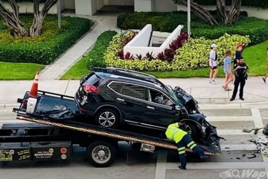 Απίστευτο τροχαίο: Εκαναν σeξ και τους τράκαραν