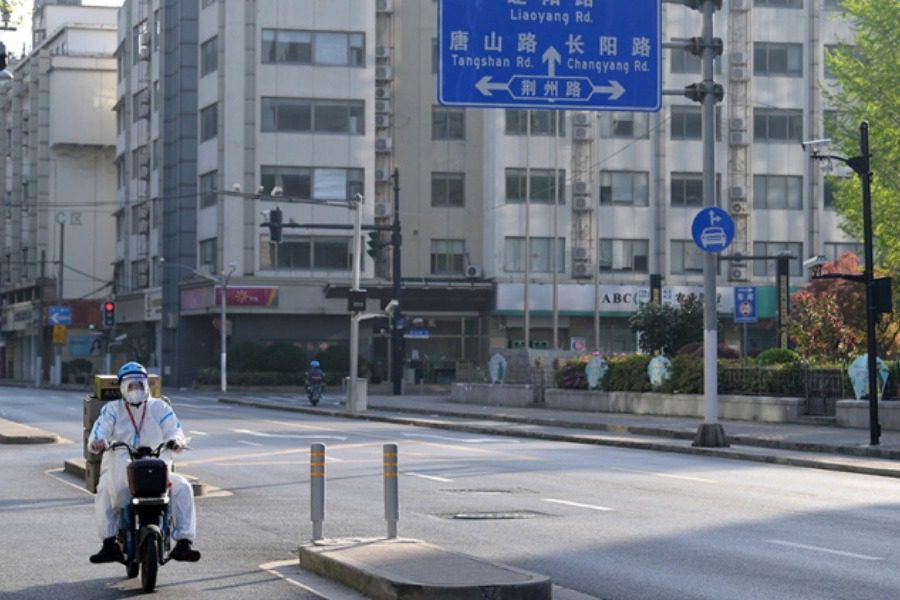 Κίνα: Τι τρέχει στα αλήθεια στη Σαγκάη