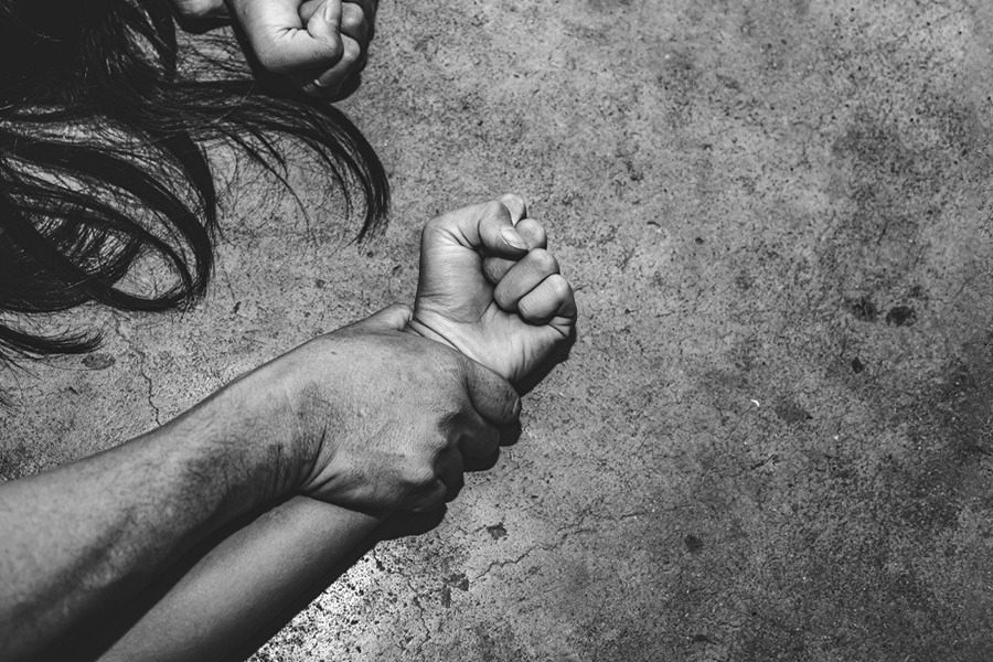 Θεσσαλονίκη: Σοκαριστική καταγγελία ‑ Βίασαν ανήλικη σε χριστουγεννιάτικο πάρτι