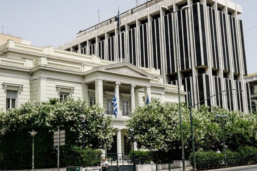 Γιατί απελάθηκαν οι 12 Ρώσοι διπλωμάτες