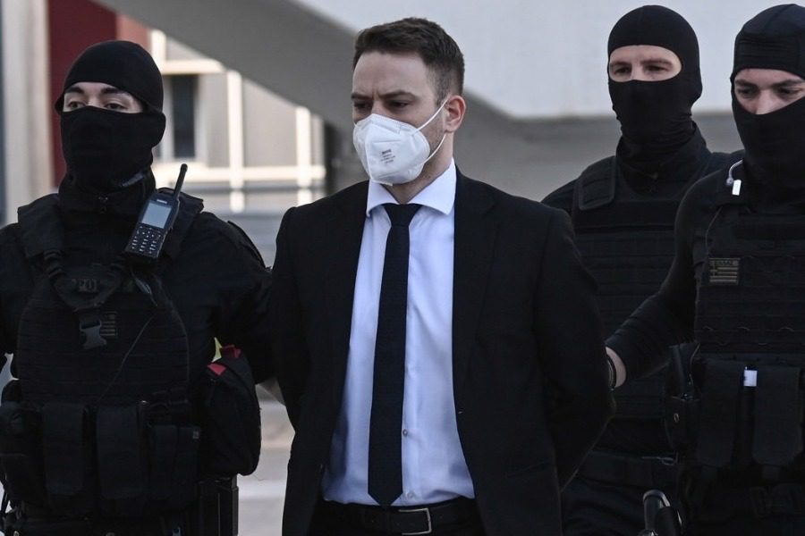 Απόπειρα κατά της ζωής του Μπάμπη Αναγνωστόπουλου μέσα στη φυλακή