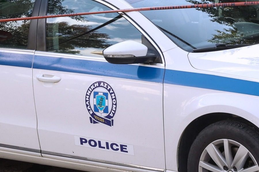 Θρίλερ στη Φθιώτιδα με γνωστό συγγραφέα: Εντοπίστηκε νεκρός σε χωράφι