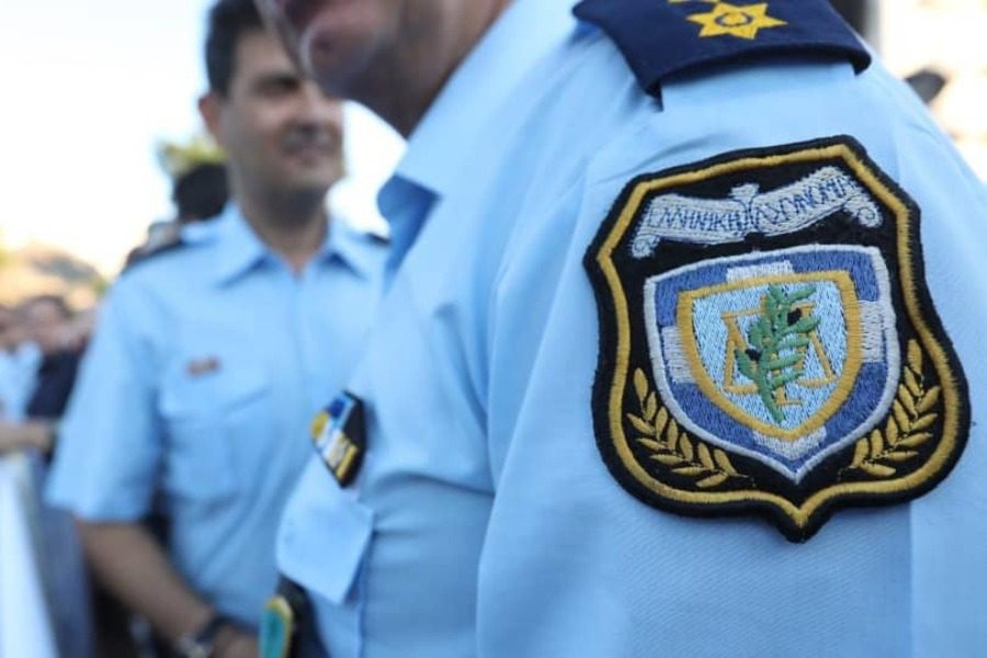 Τρίκαλα: Ηλικιωμένο ζευγάρι μήνυσε το γιο και τη νύφη του για ξυλοδαρμό – Τους ψάχνει η αστυνομία