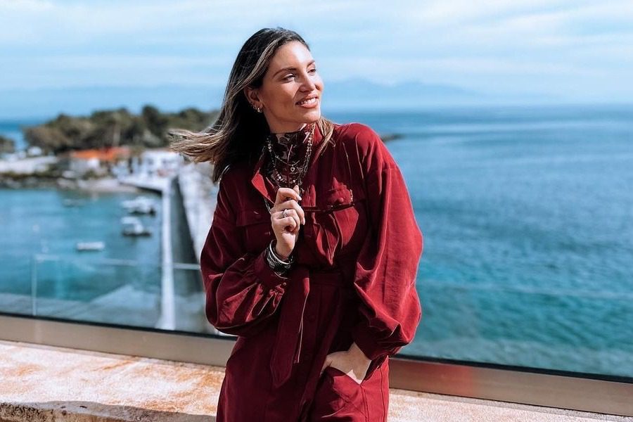 Πέτυχε κι εσύ την απόχρωση κραγιόν της Αθηνάς Οικονομάκου που ψάχνουν όλες