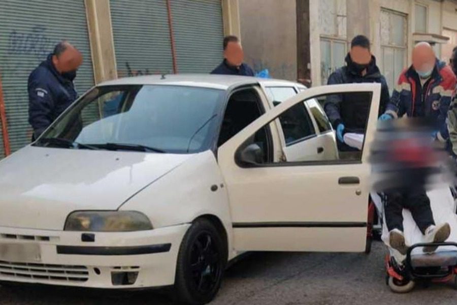 Αγρίνιο: 17χρονος 29χρονο μαχαίρωσε για τα μάτια μιας γυναίκας