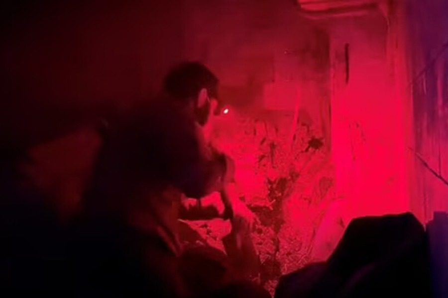 Σοκάρει το βίντεο λίγες στιγμές μετά τους ρώσικους βομβαρδισμούς στη Μαριούπολη