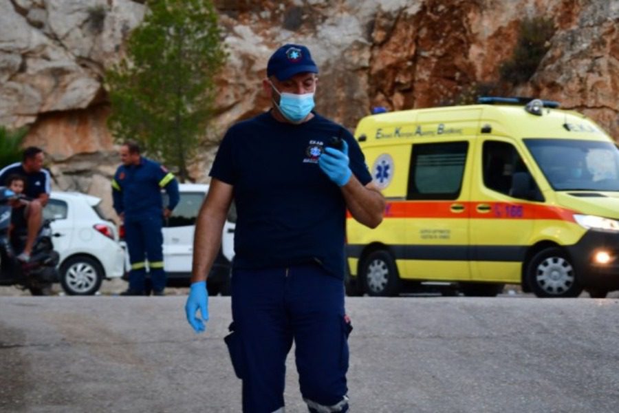 Θρίλερ στη Σάμο: Νεαρή τουρίστρια βρέθηκε νεκρή σε δωμάτιο ξενοδοχείου