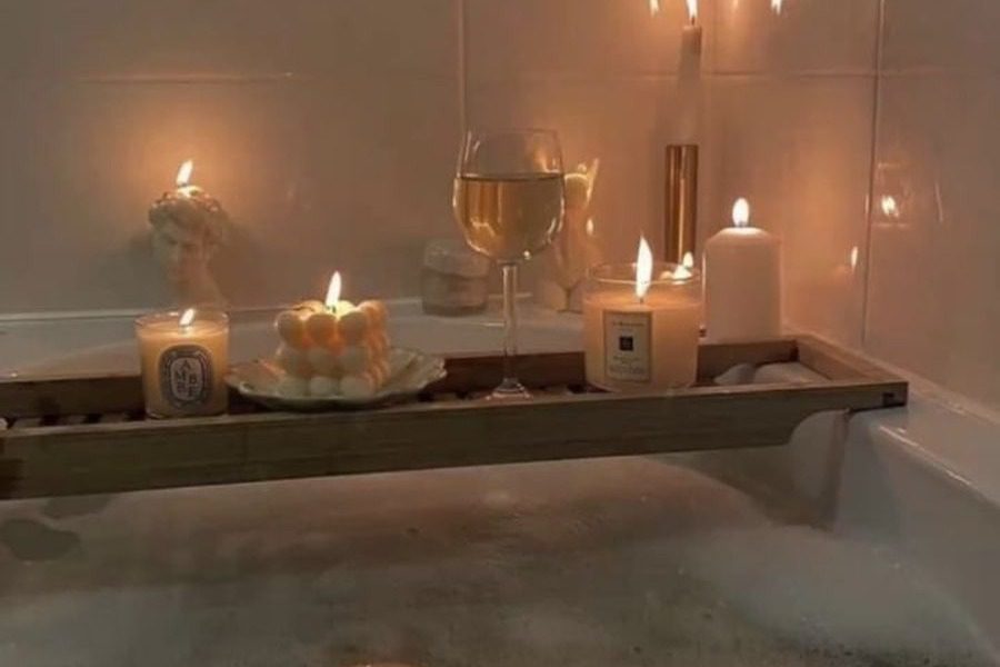 5 αφρόλουτρα που θα κάνουν όλο σου το μπάνιο να μυρίζει τέλεια