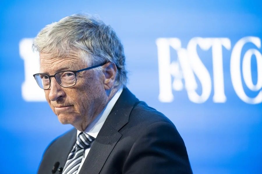 Έφτασε στην Αθήνα ο Bill Gate