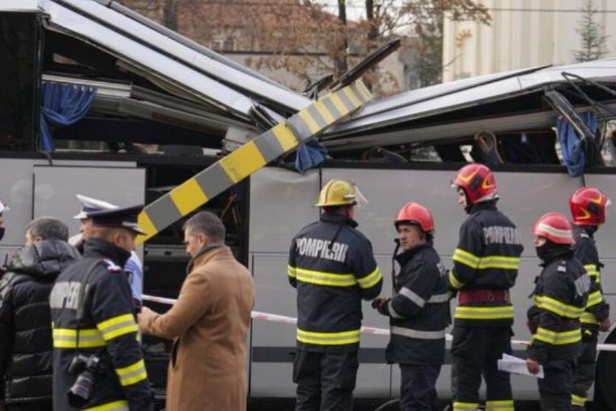 Τι υποστηρίζει ο οδηγός του πούλμαν στο Βουκουρέστι: Είπα ότι δε θα βγει κανένας ζωντανός