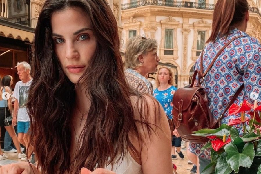 Δεν έχει καμία σημασία τι γράφουν στα σχόλια κάτω από τη φωτογραφία της Χριστίνας Μπόμπα