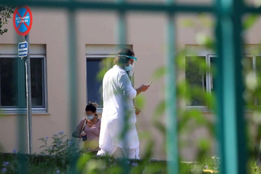 Κορονοϊός: 8.639 κρούσματα σήμερα