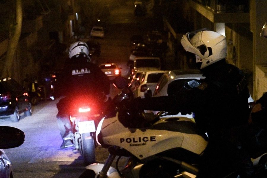 Πάτρα: Απόπειρα ληστείας σε σούπερ μάρκετ ‑ Πελάτες ακινητοποίησαν τον επίδοξο ληστή