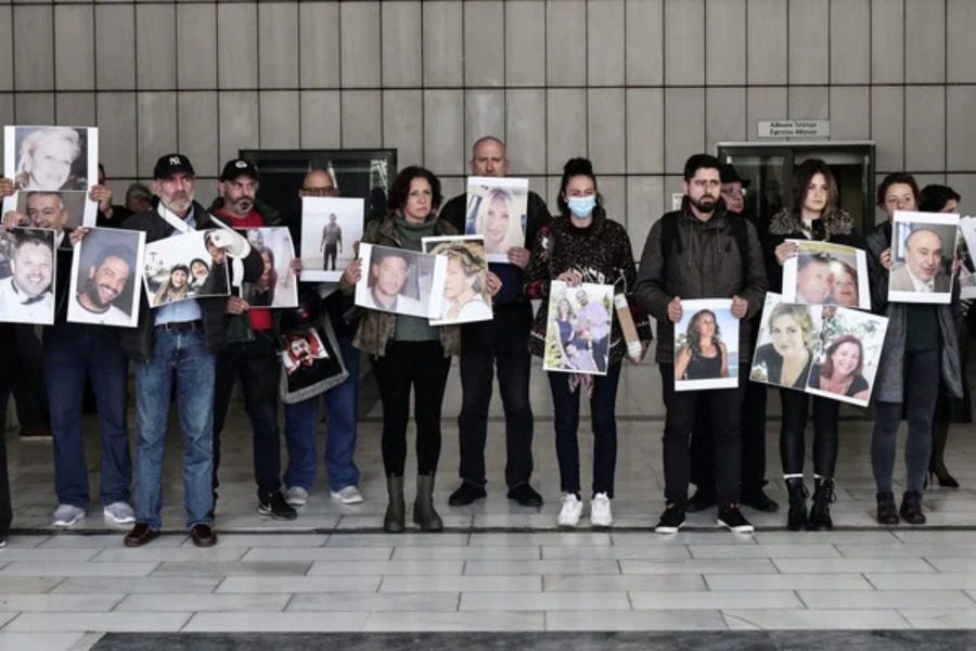 Δίκη για Μάτι: «Νόμιζα ότι ήταν ξύλα που καίγονταν. Ήταν οι γονείς μου»