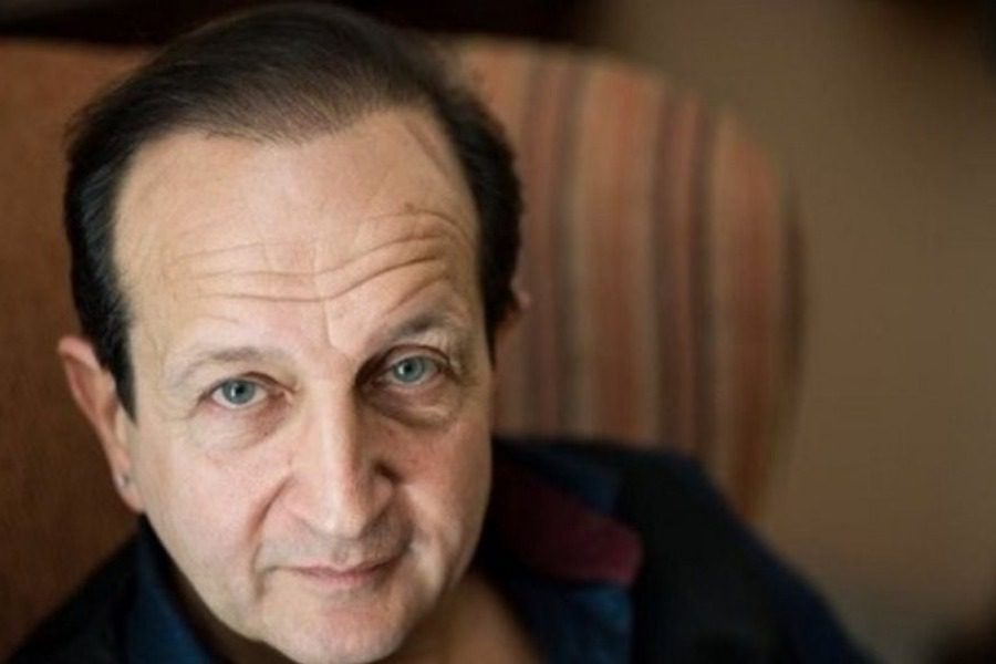 Σπύρος Μπιμπίλας: «Εξοργισμένος» με τους δημοσιογράφους
