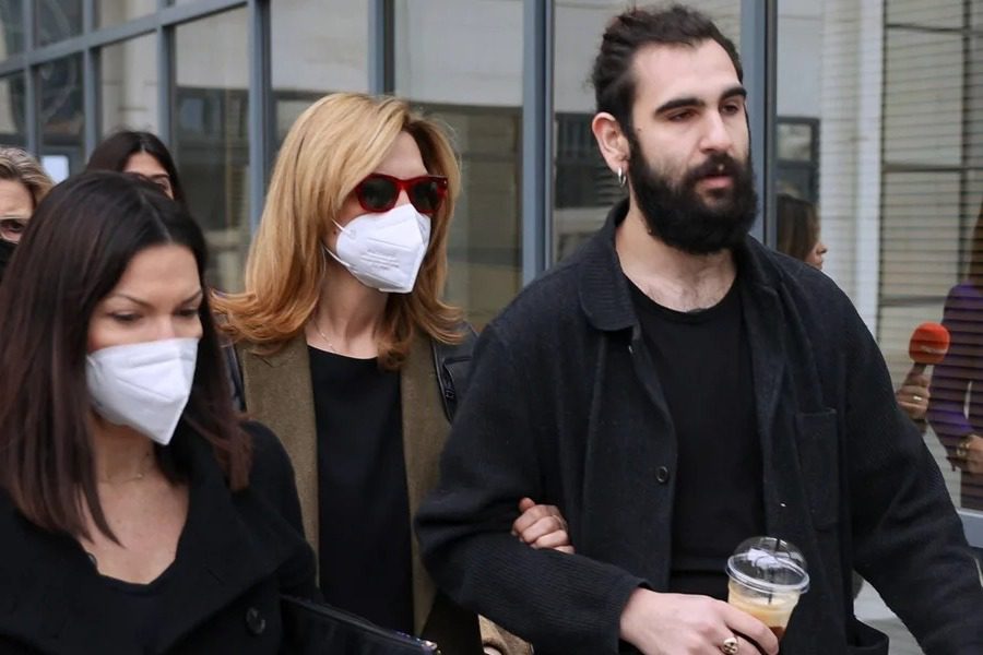 Ένταση μεταξύ Δημήτρη Φιλιππίδη και Σπύρου Μπιμπίλα στο δικαστήριο