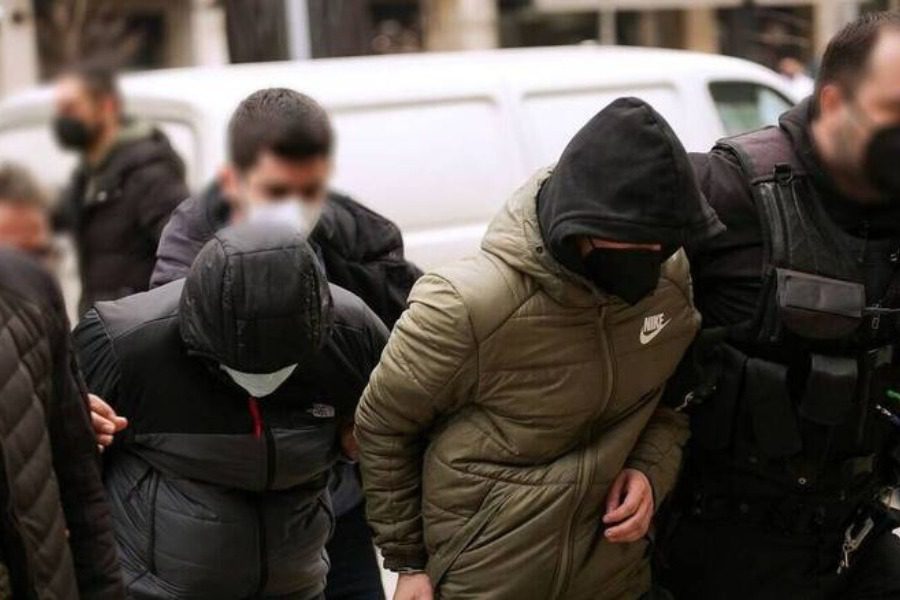 Συγκλονίζουν οι καταθέσεις των φίλων του Αλκη: Ούρλιαζε «βοήθεια, δεν μπορώ άλλο»