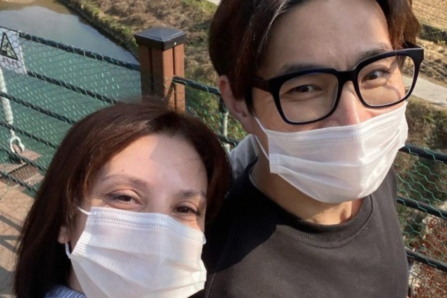 Η Ελισάβετ μετακόμισε στην Κορέα για να ζήσει τον πιο μεγάλο της έρωτα