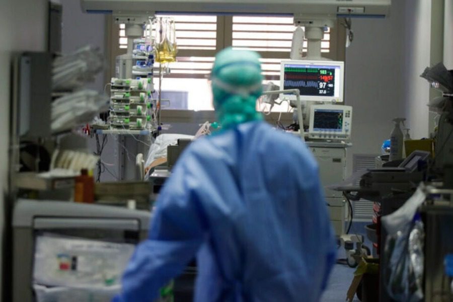 Που παραμένουν υψηλά τα κρούσματα