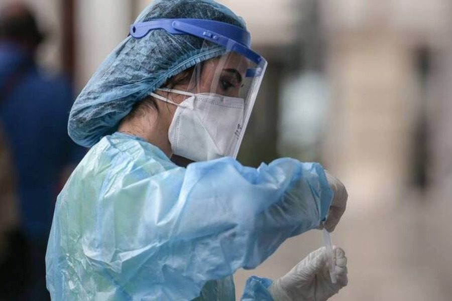 Κορωνοϊός: 21.412 νέα κρούσματα σήμερα, πάνω από 6.000 στην Αττική