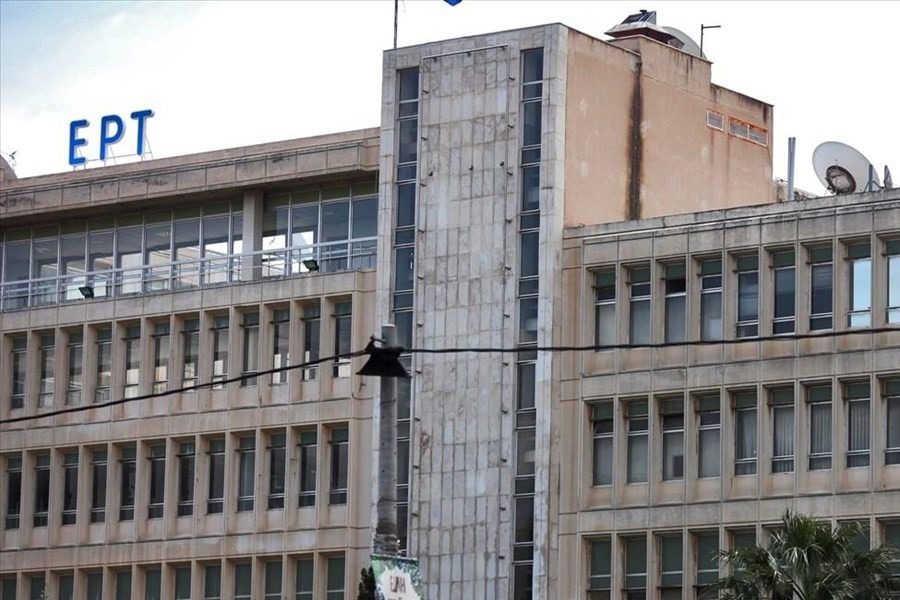 ΕΡΤ: Ανδρας με ρόπαλο εισέβαλε στο κτίριο