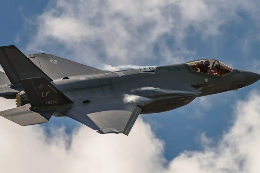 Η Ελλάδα υποβάλλει επίσημο αίτημα στις ΗΠΑ για την αγορά 20+20 υπερσύγχρονων μαχητικών F‑35