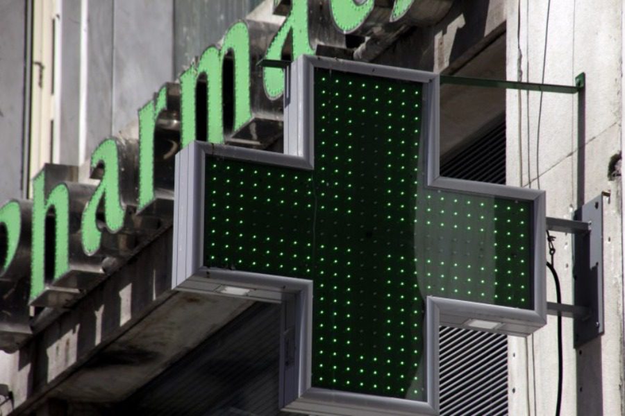 Πατρινός εισέβαλε σε φαρμακείο και έκλεψε όλα τα Viagra