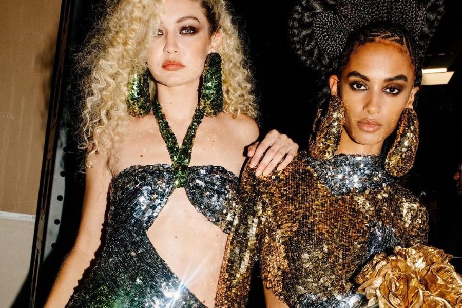 Δεν θα πιστέψεις ποιο χρώμα πρωταγωνιστεί σε όλες τις Fashion Weeks