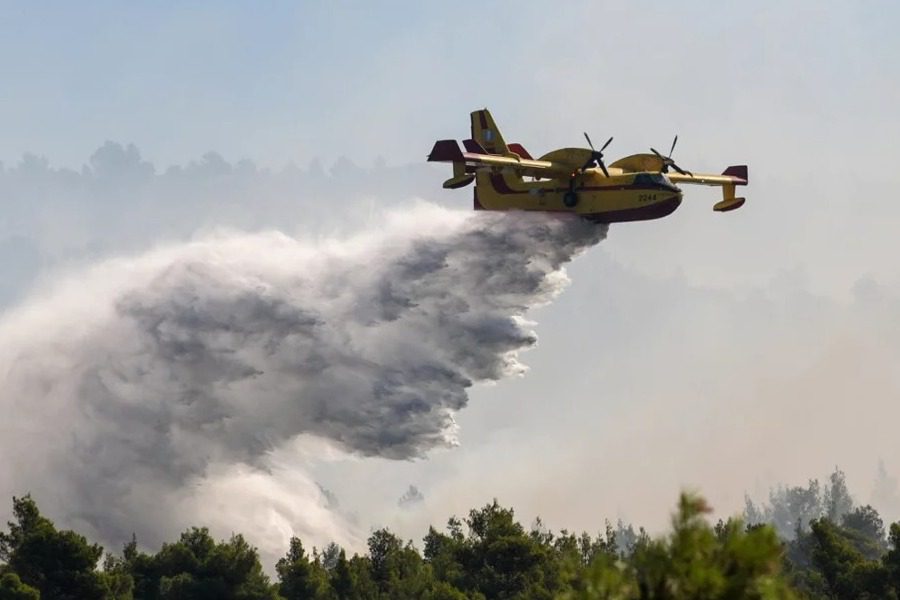 Νέα φωτιά στην Ηλεία: Καίγονται τα Σταματελαίικα, 