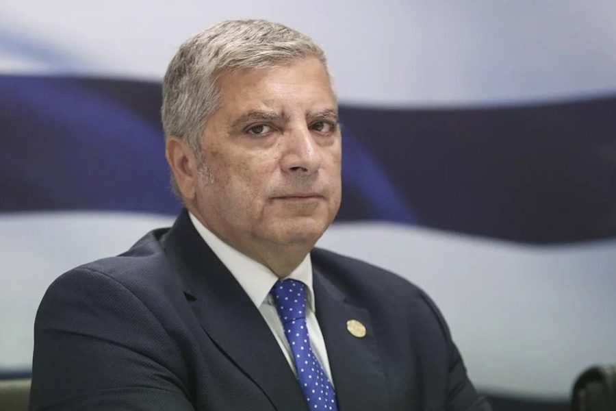 Τι έχει συμβεί με το διδακτορικό του Πατούλη