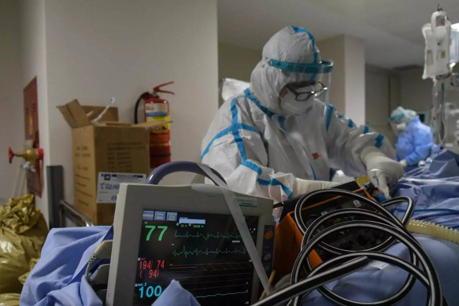 Κορωνοϊός: 355 θάνατοι μέσα σε μια εβδομάδα