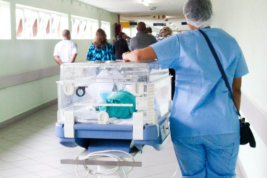 Ηπατίτιδα – Παπαθεοδωρίδης: Αν κάποιο παιδί χρειαστεί μεταμόσχευση ήπατος, θα πάει στην Ιταλία