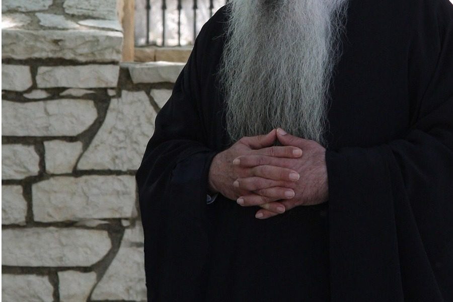 Φάρσαλα: Αφαντος ο ιερέας που υπεξαίρεσε 3,8 εκατ. ευρώ από το Δημόσιο