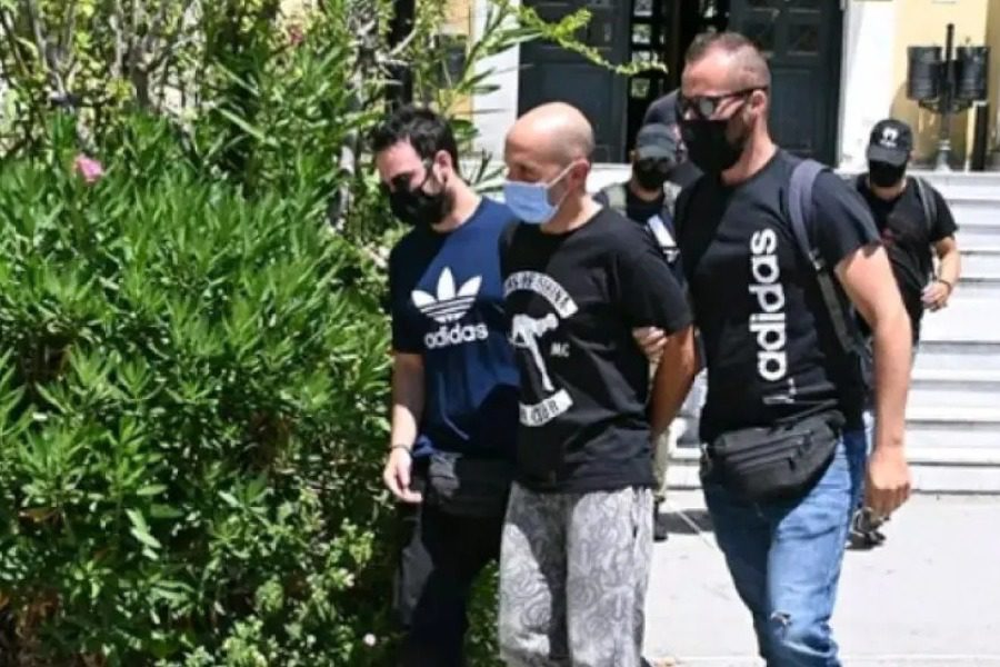 Ηλιούπολη: Ένοχος για trafficking, αθώος για βιασμό της 19χρονης στην Ηλιούπολη ο κατηγορούμενος αστυνομικός