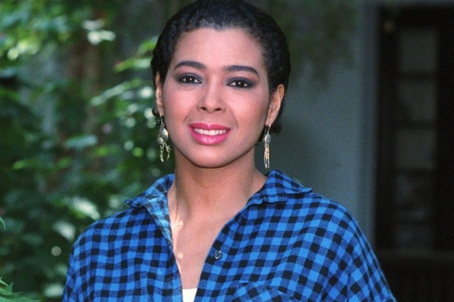 Πέθανε η τραγουδίστρια Irene Cara